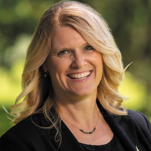 Kathleen Howell headshot.