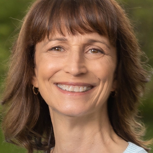 Trish Maguire headshot