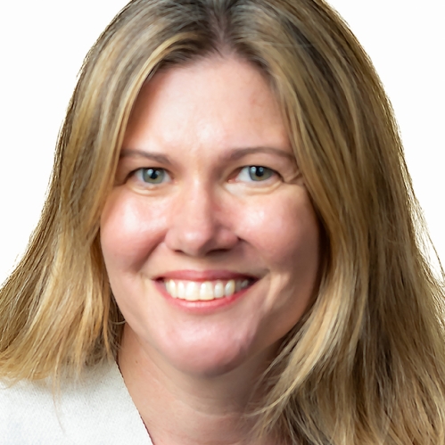 Rebecca Magron headshot