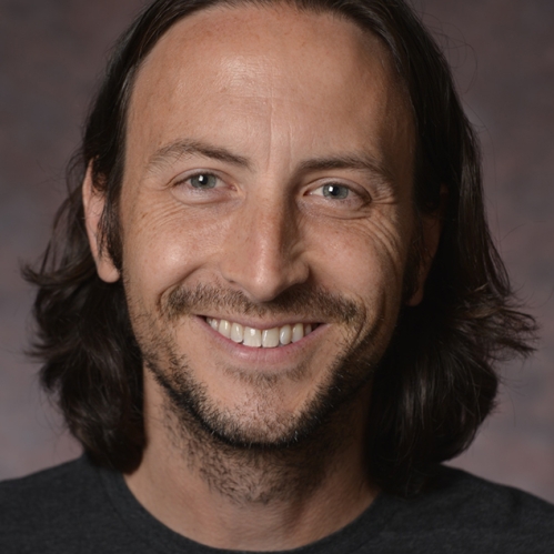 Thomas Molnar headshot