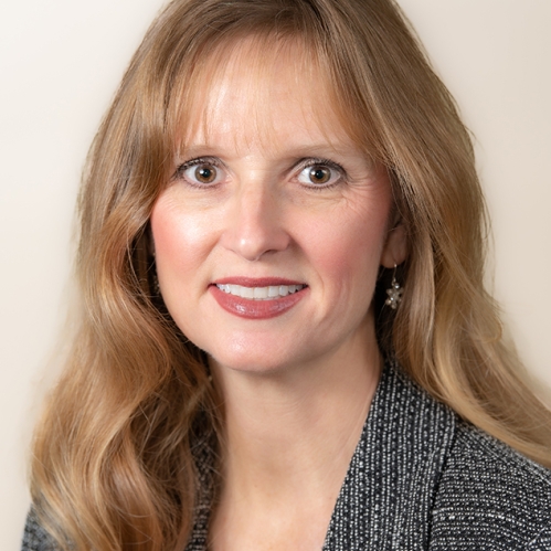 Stacy Onofrietti headshot