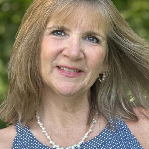 Luanne J. Hughes headshot.