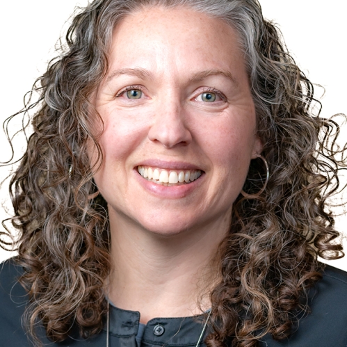 Michele Bakacs headshot.