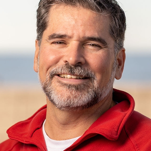 Josh Kohut headshot