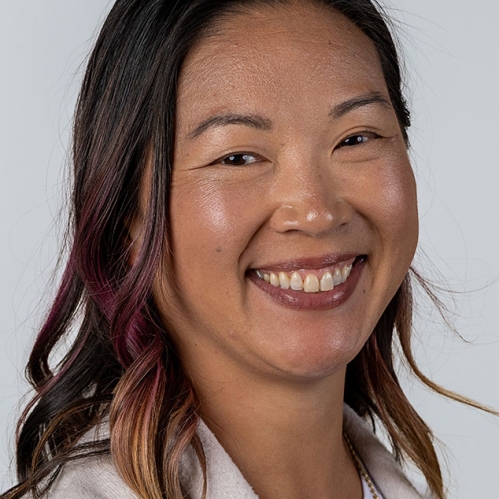 Erin Comollo headshot