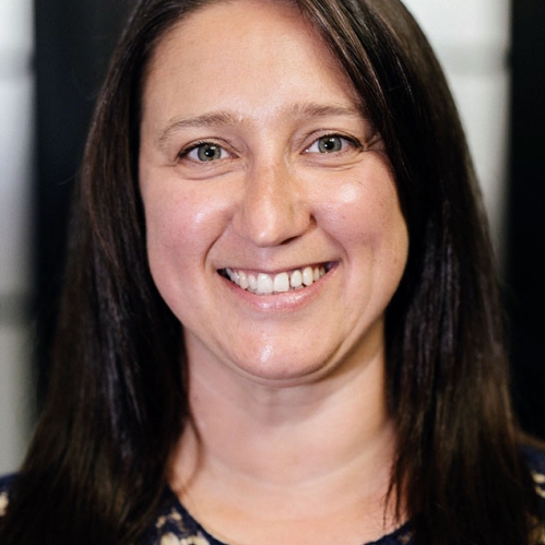 Jennifer Salt Taylor headshot.