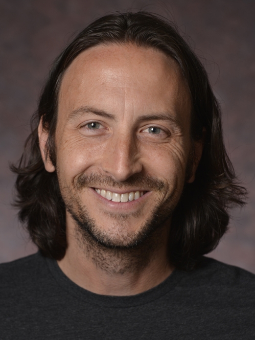 Thomas Molnar headshot