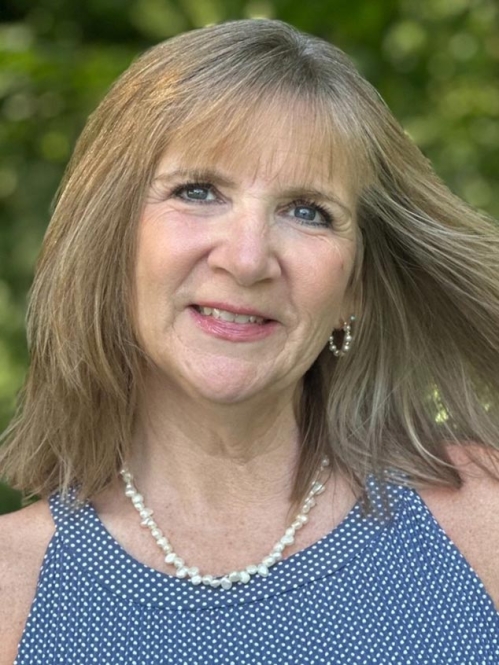 Luanne J. Hughes headshot.